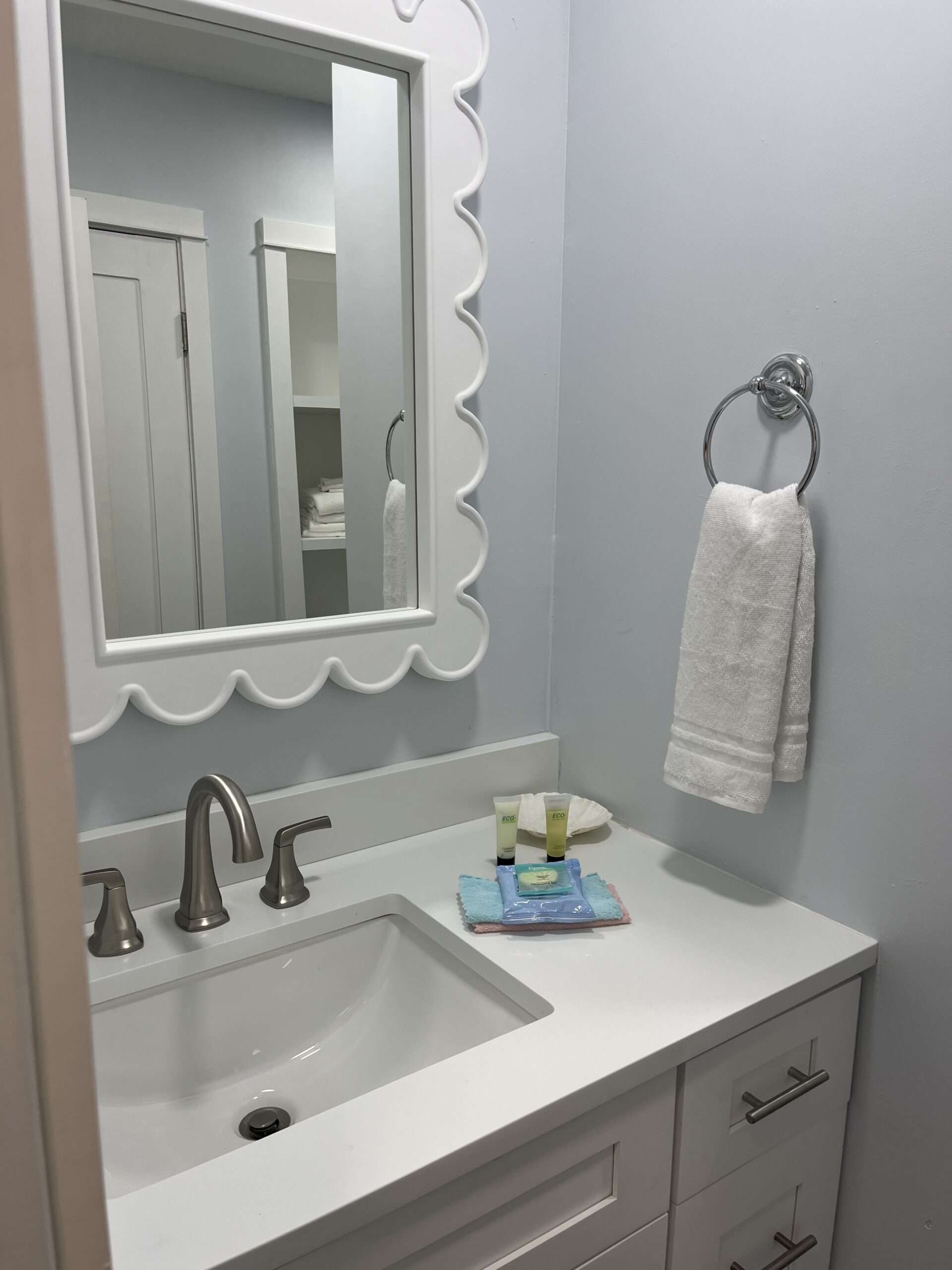 Remodeled Gulf Highlands Beach Fun – Sleeps 8! 2 bed & 2 1/2 bath